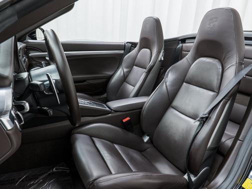 2016 Porsche 911 Carrera 4S