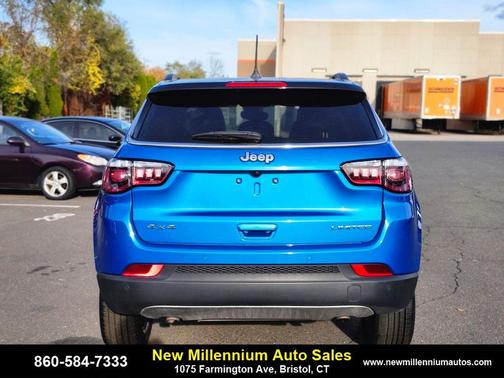 Hydro Blue Pearlcoat 2024 Jeep Compass Limited