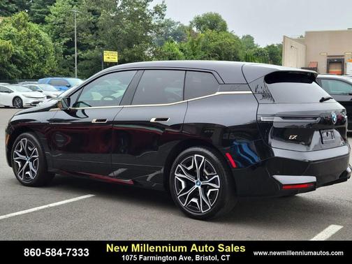 Black Sapphire Metallic 2024 BMW iX xDrive50