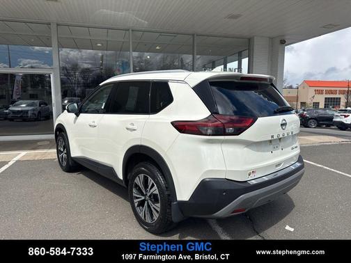 2021 Nissan Rogue SV