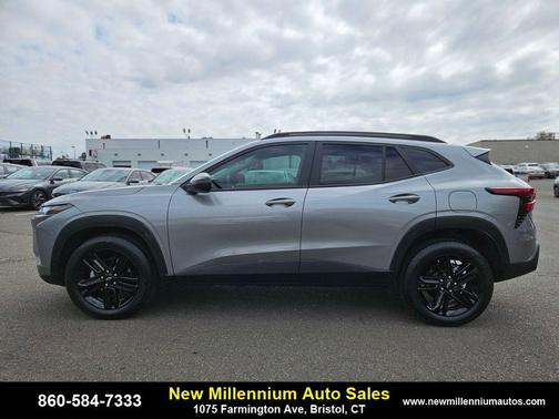 Sterling Gray Metallic 2025 Chevrolet Trax ACTIV