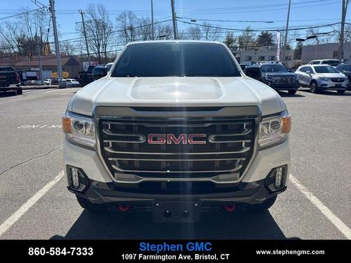 Summit White 2022 GMC Canyon AT4 w/Leather