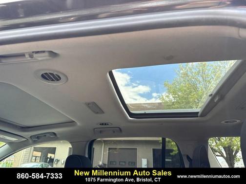 Iridium Metallic 2019 GMC Acadia SLE-2