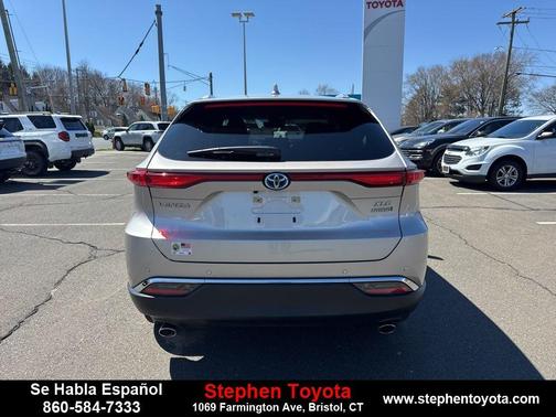 Titanium Glow 2021 Toyota Venza XLE