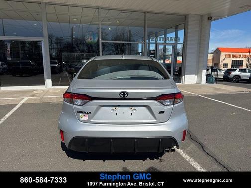 Classic Silver Metallic 2023 Toyota Corolla SE