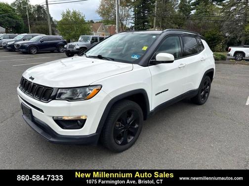 White Clearcoat 2018 Jeep Compass Altitude
