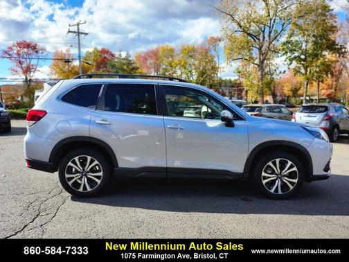 Ice Silver Metallic 2024 Subaru Forester Limited