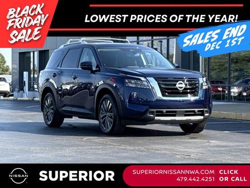 2025 Nissan Pathfinder SL