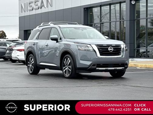 2024 Nissan Pathfinder Platinum