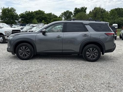 Gun Metallic 2024 Nissan Pathfinder SV