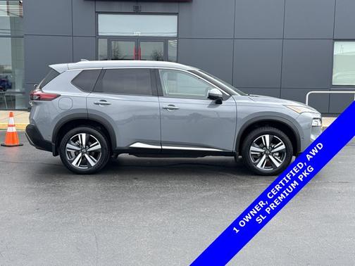 2022 Nissan Rogue SL