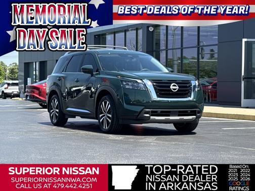 Obsidian Green 2025 Nissan Pathfinder Platinum