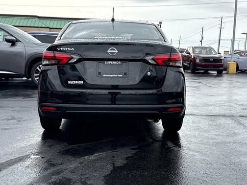 2025 Nissan Versa 1.6 S