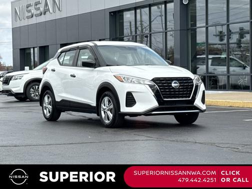 2022 Nissan Kicks S