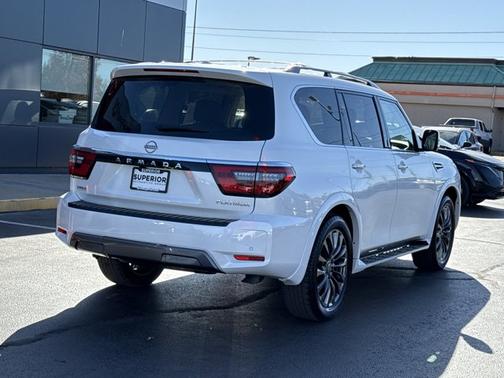 2024 Nissan Armada Platinum