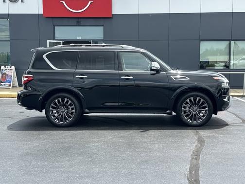 2024 Nissan Armada Platinum