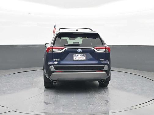 2020 Toyota RAV4 Hybrid XSE