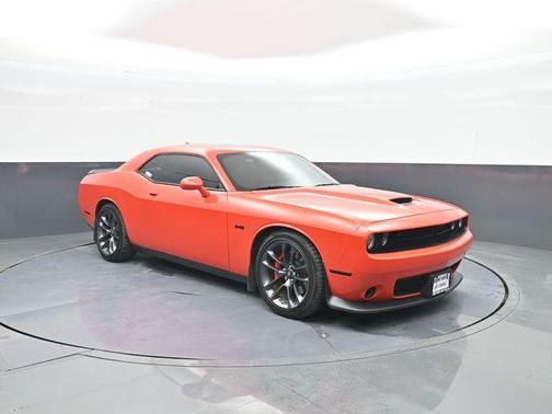 Go Mango! 2023 Dodge Challenger R/T