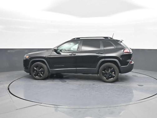 Diamond Black 2020 Jeep Cherokee Latitude Plus