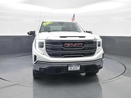 Summit White 2024 GMC Sierra 1500 SLT