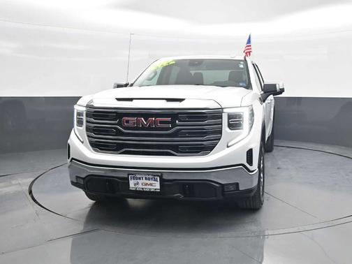 Summit White 2024 GMC Sierra 1500 SLT