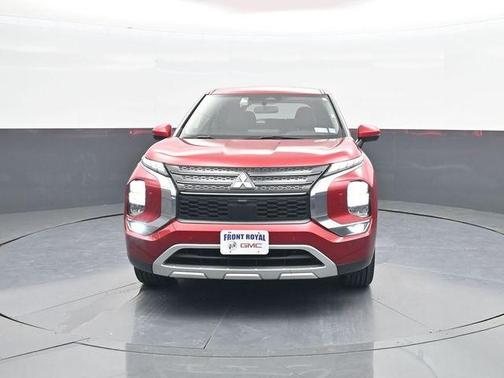 Diamond Red 2024 Mitsubishi Outlander SE