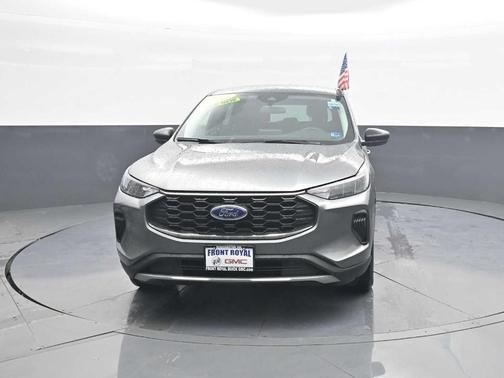 Carbonized Gray 2025 Ford Escape Active