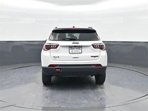 2024 Jeep Compass Trailhawk