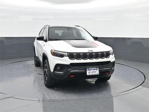 2024 Jeep Compass Trailhawk