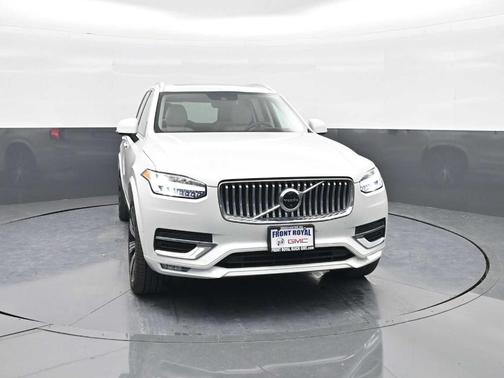 2022 Volvo XC90 T6 Inscription 6 Passenger