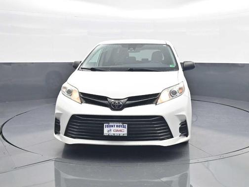 2020 Toyota Sienna L