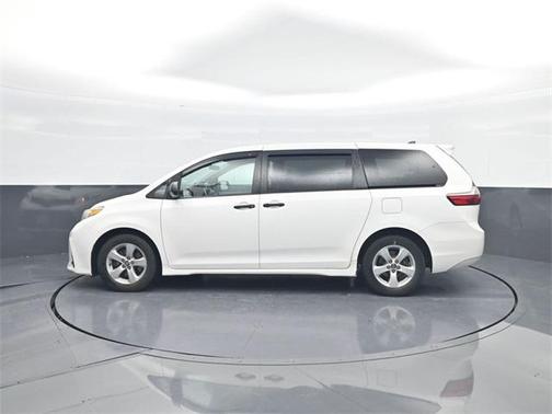 2020 Toyota Sienna L
