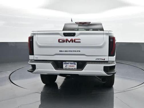 2025 GMC Sierra 2500 AT4