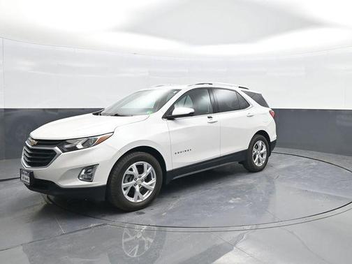 Iridescent Pearl Tricoat 2019 Chevrolet Equinox 2LT