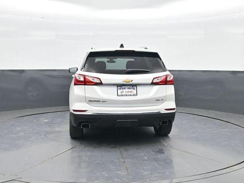 Iridescent Pearl Tricoat 2019 Chevrolet Equinox 2LT