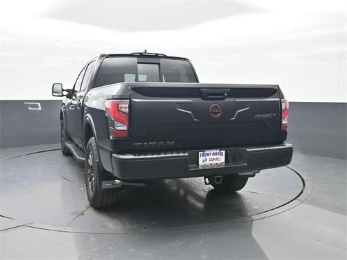 2024 Nissan Titan PRO-4X