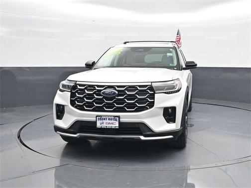 2025 Ford Explorer Platinum