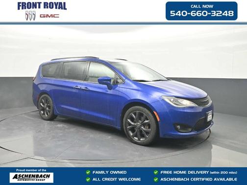 Ocean Blue Metallic 2019 Chrysler Pacifica Touring-L Plus