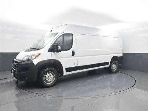 Bright White Clearcoat 2025 RAM ProMaster 2500 High Roof