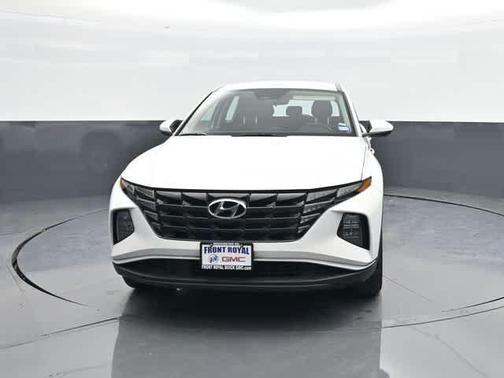 2023 Hyundai TUCSON SE