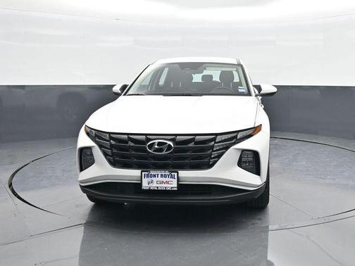 2023 Hyundai TUCSON SE