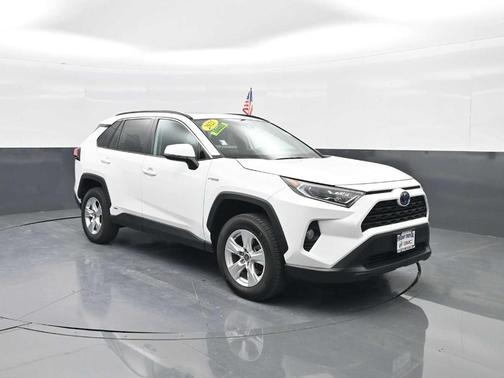 2021 Toyota RAV4 Hybrid XLE