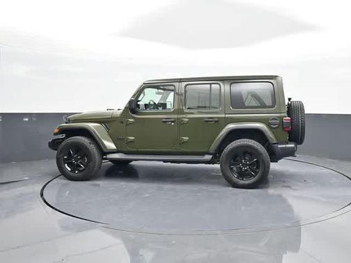 2021 Jeep Wrangler Unlimited Sahara Altitude