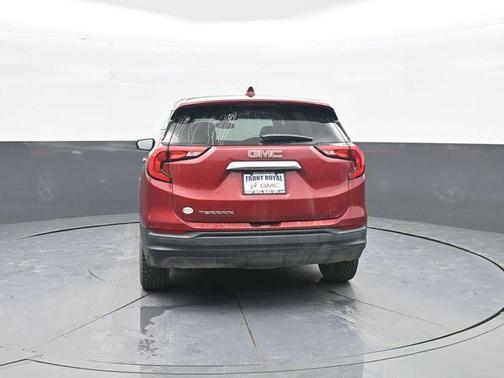 Red Quartz Tintcoat 2020 GMC Terrain SLE