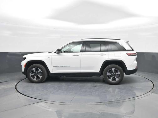 Bright White Clearcoat 2024 Jeep Grand Cherokee 4xe Base