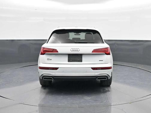 2021 Audi Q5 e 55 Premium