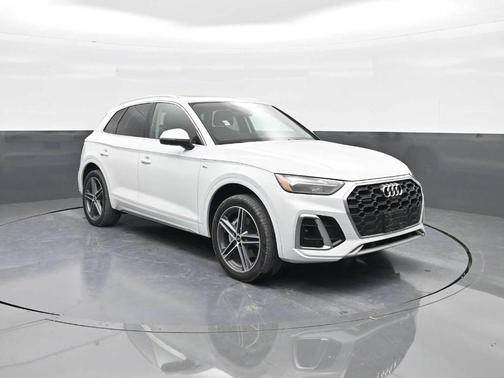 2021 Audi Q5 e 55 Premium