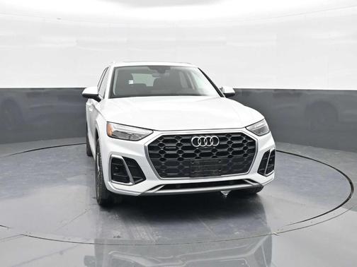 2021 Audi Q5 e 55 Premium