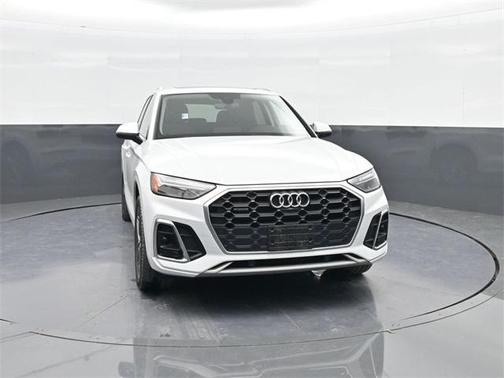 2021 Audi Q5 e 55 Premium