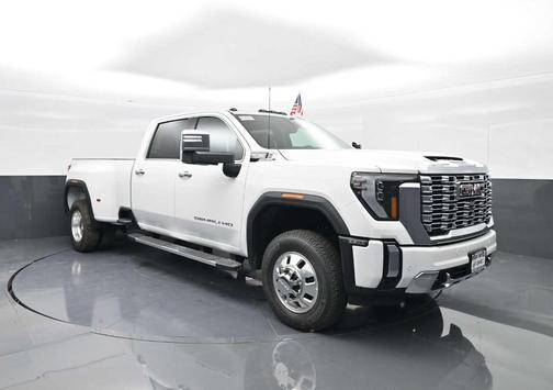2025 GMC Sierra 3500 Denali
